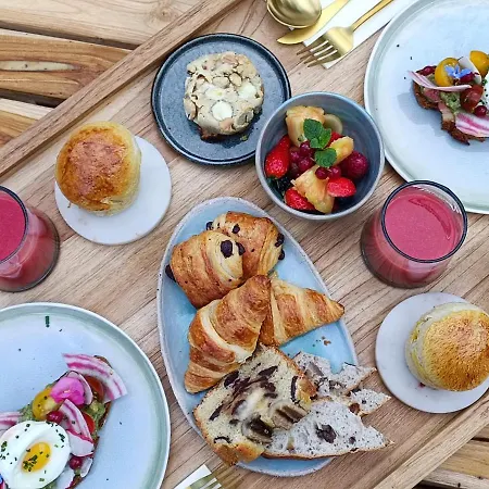 מלון Les Du Maquis 4*