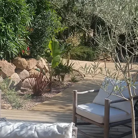 Les Du Maquis מלון בוניפסיו