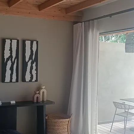 Les Du Maquis