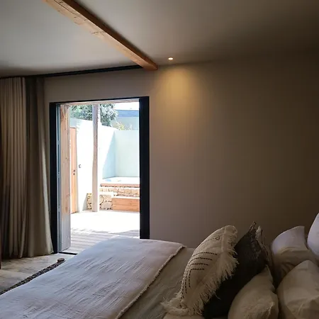 Hotel Les Du Maquis 4*