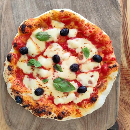 Les Du Maquis 4* بونيفَسْيو