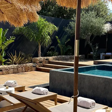 Hotell Les Du Maquis