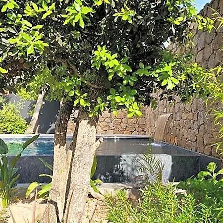 Les Du Maquis Hotel 4*