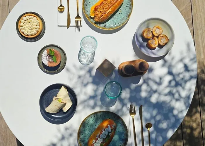 Les Du Maquis Bonifacio (Corsica)